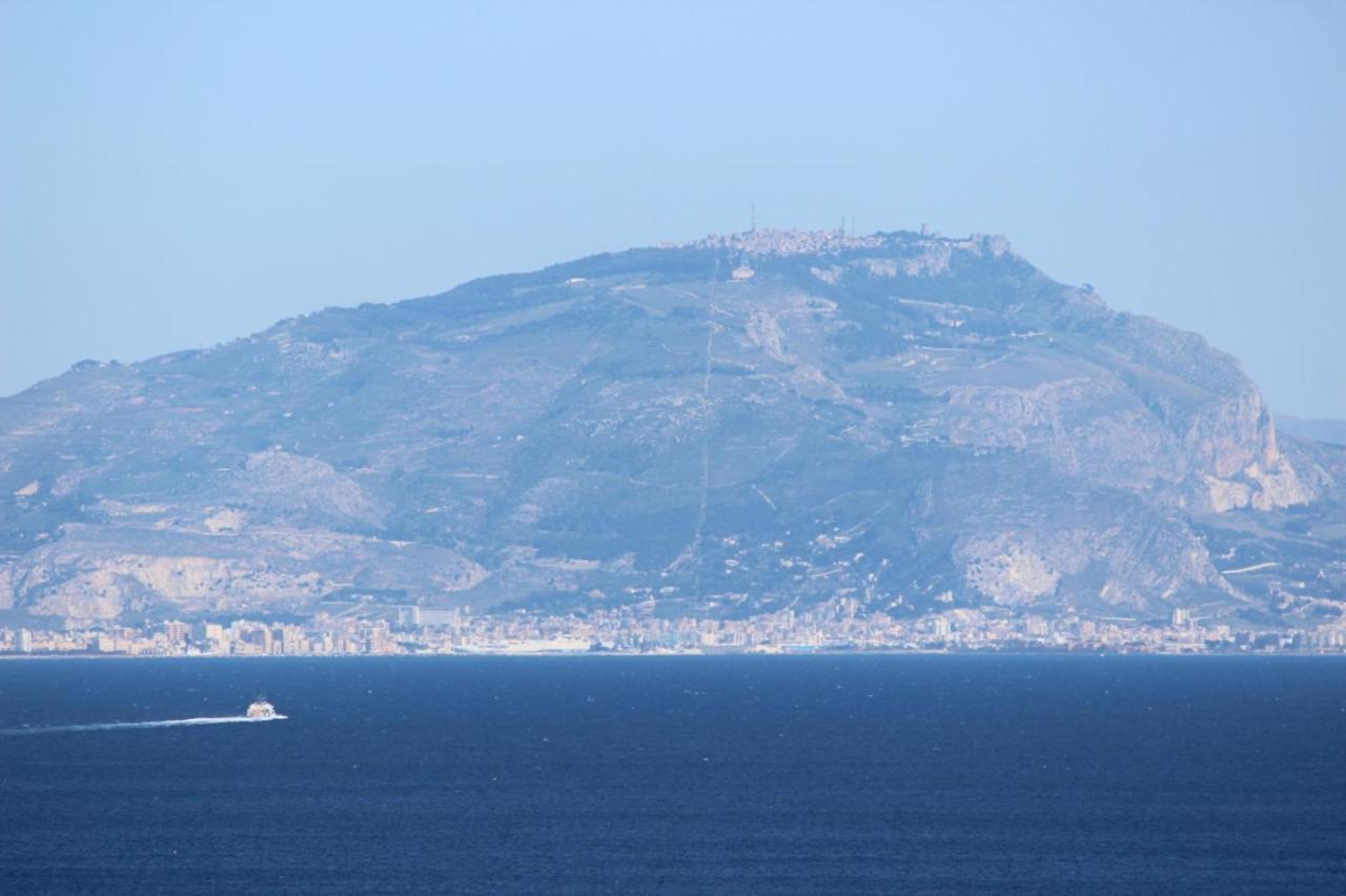 La Pineta Villa Favignana Eksteriør billede